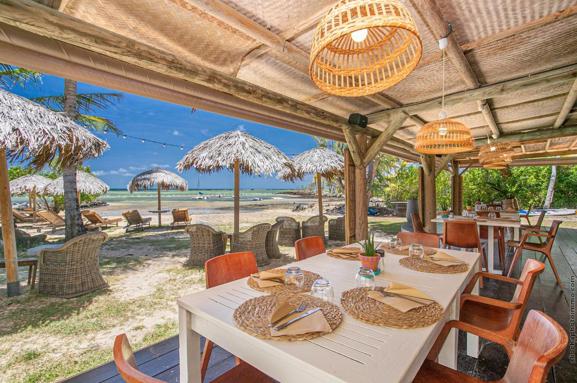 Suites Anagani Le Francois Exterior photo